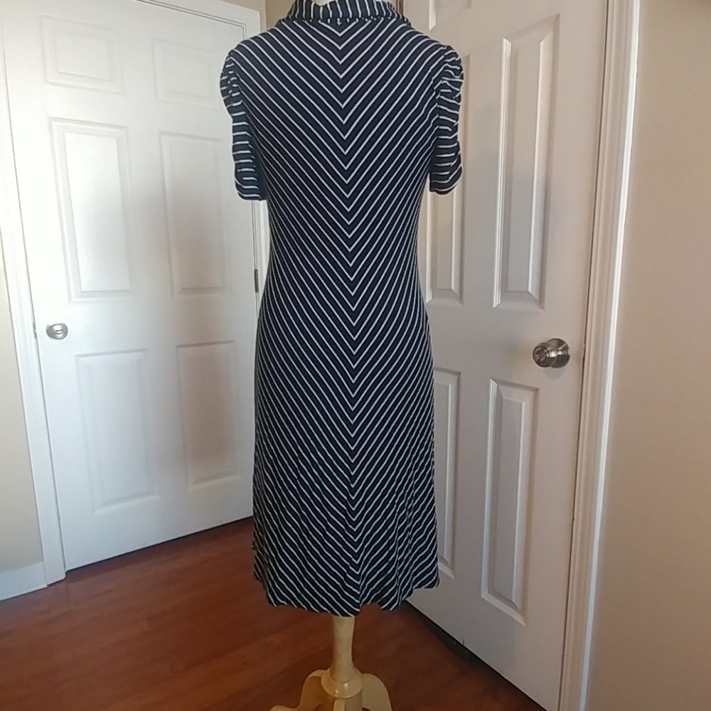 Size 14 Women’s Black & White Striped A-Line Dress - Picture 4 of 6